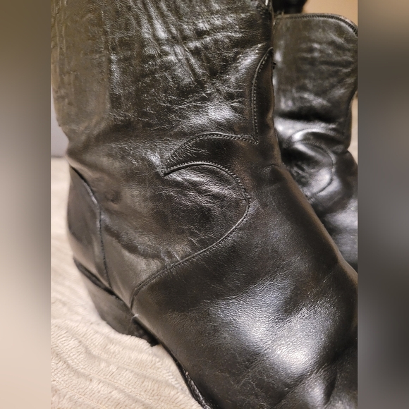Lucchese Women's Genuine Black Leather Ankle Zip Boots Size 7B - Picture 9 of 15